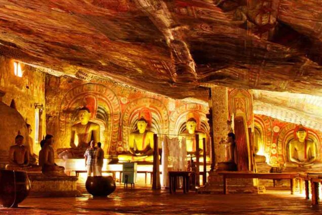 trip Dambulla-Cave-Temple